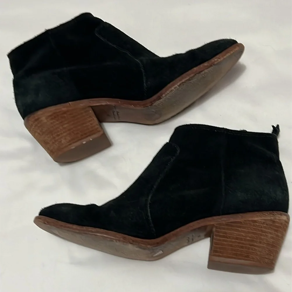 Madewell Black Suede Ankle Boots